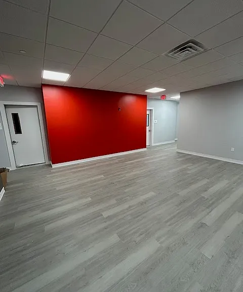 Residences at Sharon Gallery — Photo 35