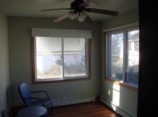 108 Cedar St S, Chaska, MN 55318