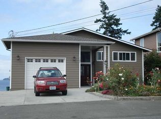 1102 2nd St, Mukilteo, WA 98275