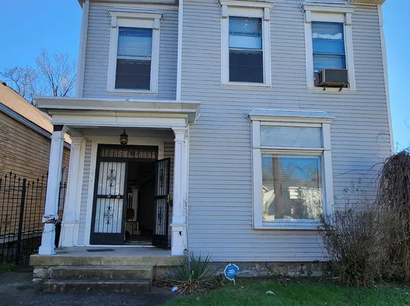 3016 River Park Dr, Louisville, KY 40211