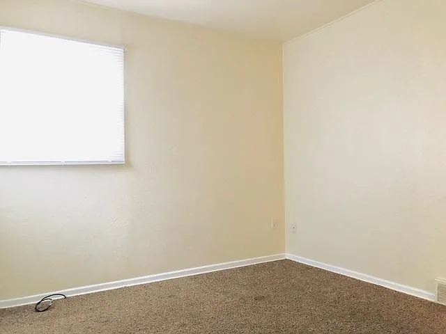 1318 Montain Rd — Photo 7