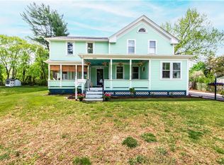 3428 W Shore Rd, Warwick, RI 02886