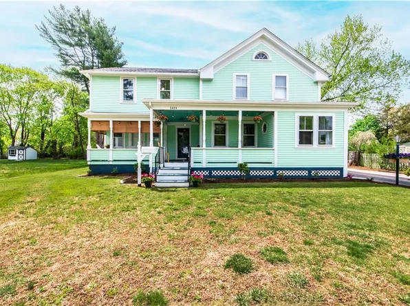 3428 W Shore Rd, Warwick, RI 02886