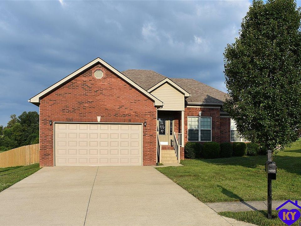 1st image of 122 Victory Lake Dr