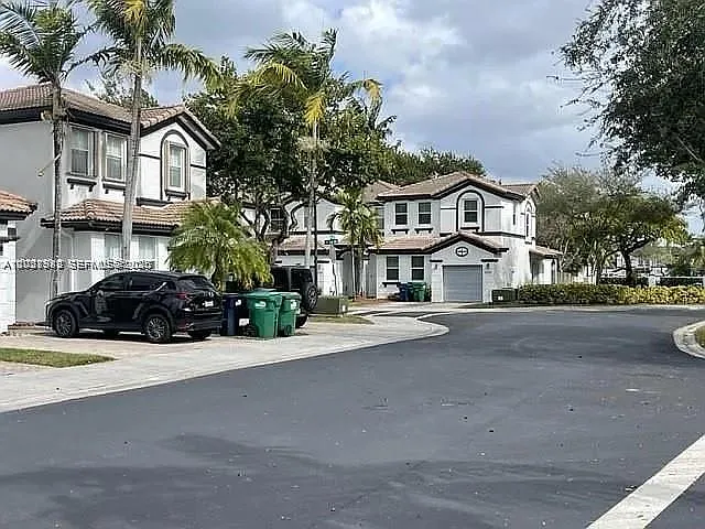 7778 NW 116th Ave — Photo 8