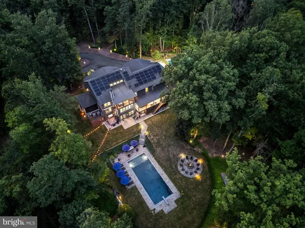 14026 Fern Valley Ln, Leesburg, VA 20176