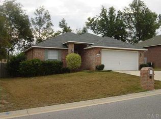 1066 Cobblestone Dr, Pensacola, FL 32514