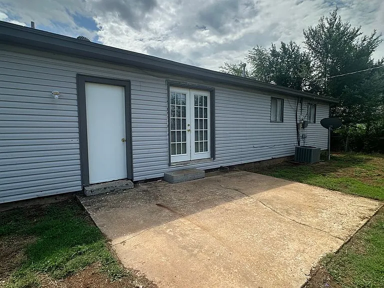 1705 Melody Dr — Photo 48