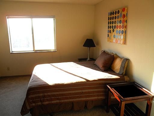 2nd image of 1150 Town Centre Dr APT 20