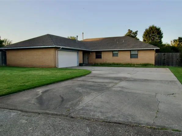 1405 Lincolnshire Rd, Oklahoma City, OK 73159