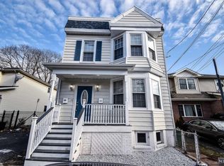 684 S 20th St, Newark, NJ 07103