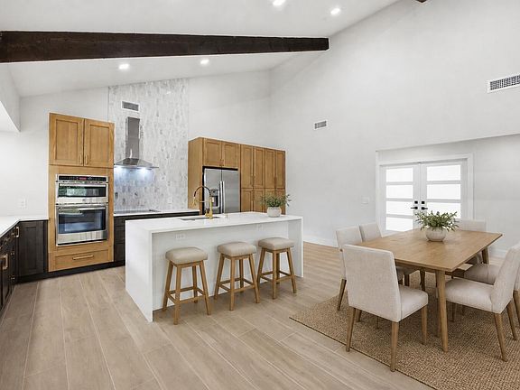 4th image of 2908 NW 24th Way