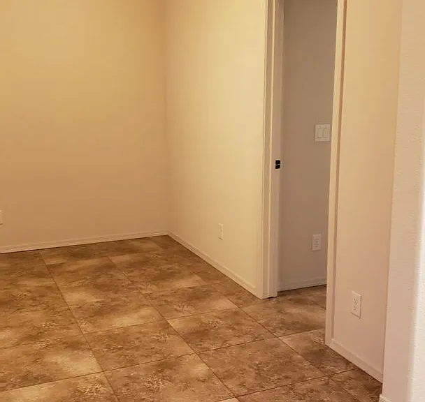 2215 Sandwood Dr #102 — Photo 8