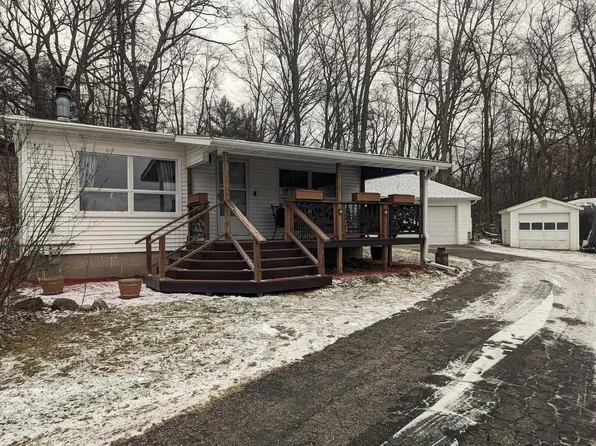 E13314 Sue Kay Drive, Merrimac, WI 53561