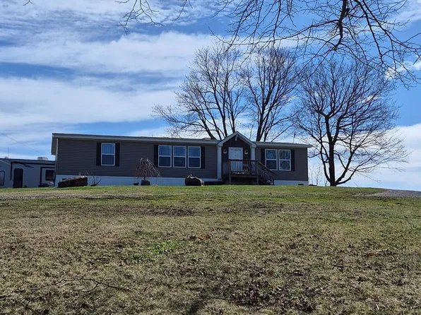 299 Stage Coach Rd, Rainelle, WV 25962