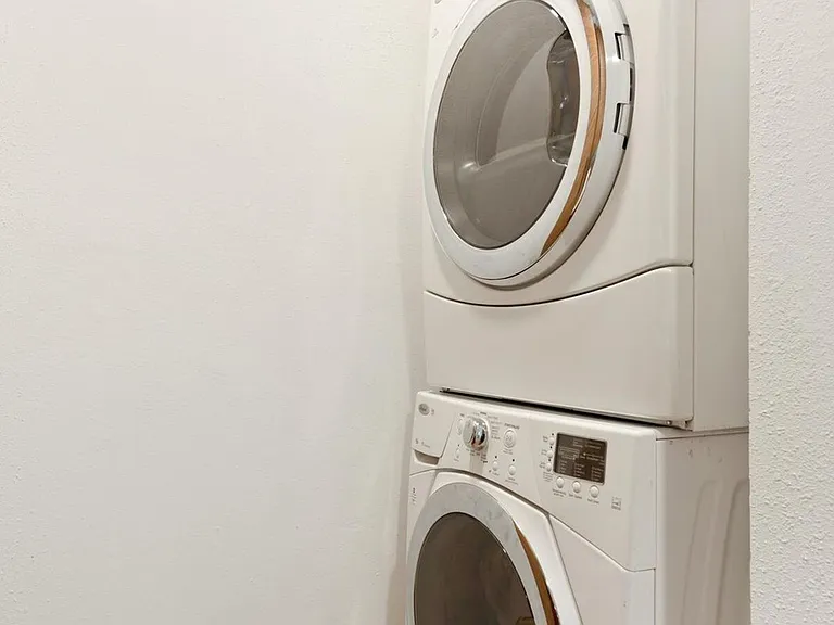 Washer/Dryer