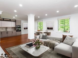 258 Riverside Dr, New York, NY 10025