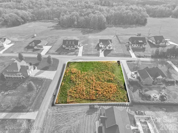 528 New Salem Rd, Statesville, NC 28625