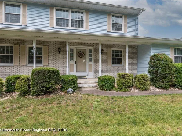 530 Holmes Avenue N, Forked River, NJ 08731