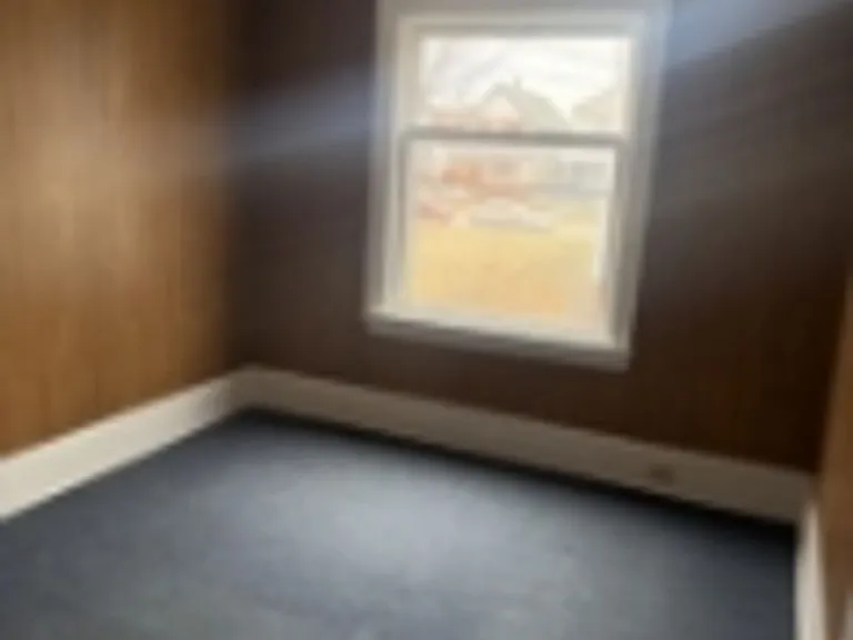 2549 N Vel R Phillips Ave — Photo 3