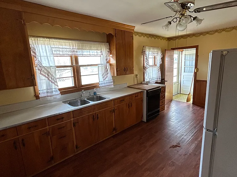 1603 Orndorff Mill St — Photo 8