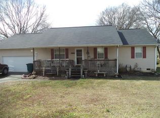 889 Buck Blvd SE, Calhoun, GA 30701
