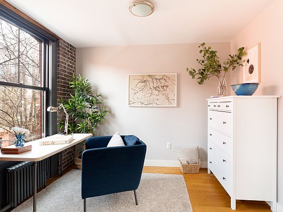 4th image of 138 Baltic St APT 5C