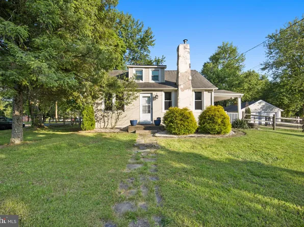 233 Edison Furlong Rd, Doylestown, PA 18901