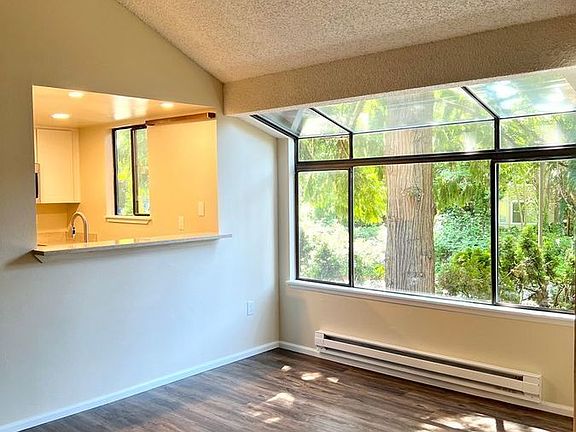 4th image of 10014 NE 122nd St #Oc