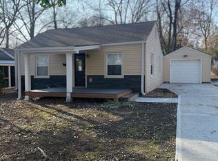 7804 Madison Ave, Kansas City, MO 64114