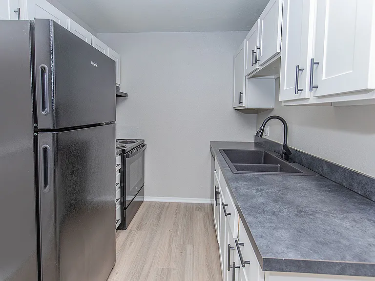 2 Bedroom