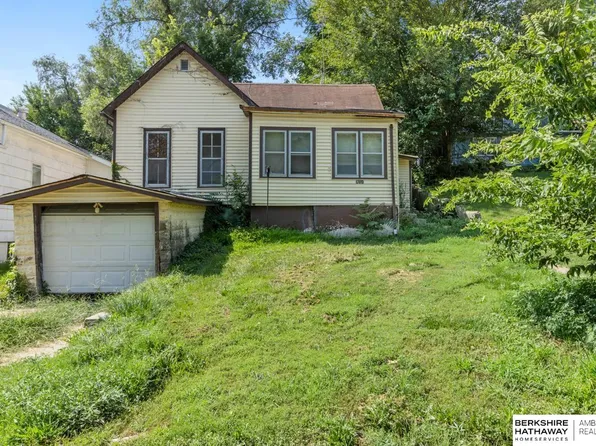 917 2nd Ave, Plattsmouth, NE 68048