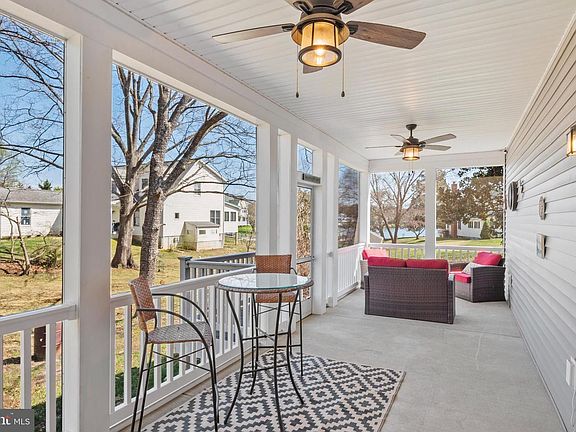 5th image of 1002 Skiff Cove Rd