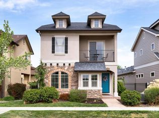 1076 W Stanhope St, Meridian, ID 83646