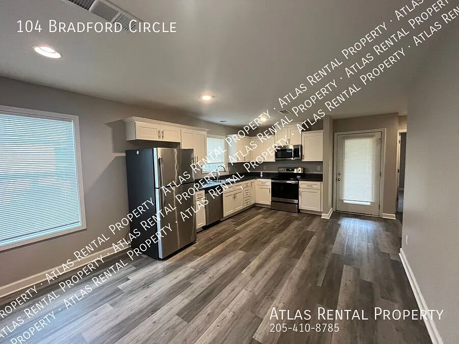 Move In Promo: $350 off First Month's Rent! — Photo 2