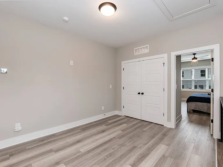2121 Titanium Rock Rd — Photo 10