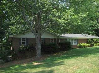 805 Fox Squirrel Ridge Rd, Pickens, SC 29671