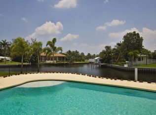2154 Driftwood Cir, Palm Beach Gardens, FL 33410