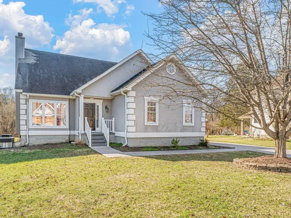 10070 Highgate Cir, Knoxville, TN 37931
