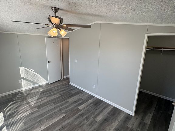 4th image of 132 Melinda Ln
