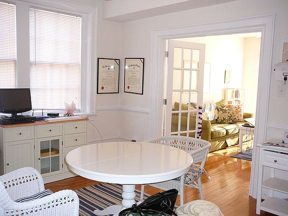 4th image of 614 N Boulevard APT 6