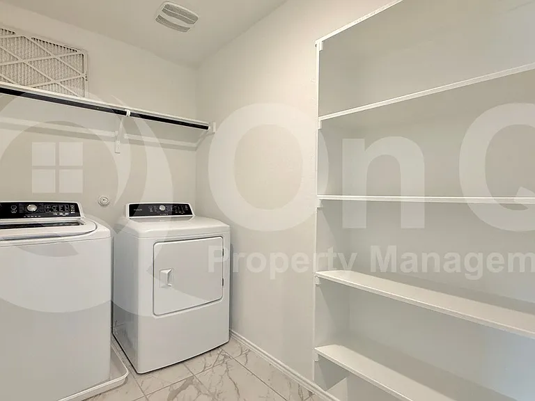 114 Maravillas Bnd — Photo 23