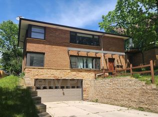 6220 W Wisconsin Ave, Wauwatosa, WI 53213
