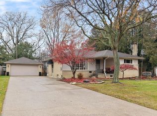 2701 Curry Ave, Windsor, ON N9E 2S6