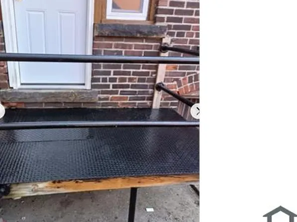 1034 Addison Rd, Cleveland, OH 44103