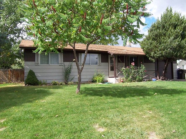 1st image of 544 S Maurine Dr