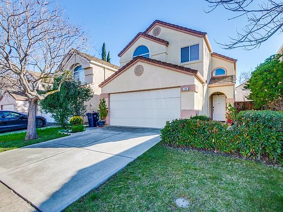 2nd image of 298 Aspenridge Dr