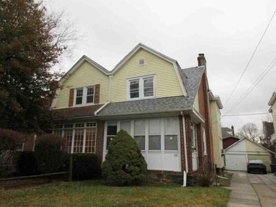 321 W Mowry St, Chester, PA, 19013