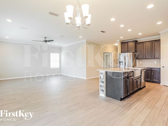 4th image of 3999 Heatherbrook Pl