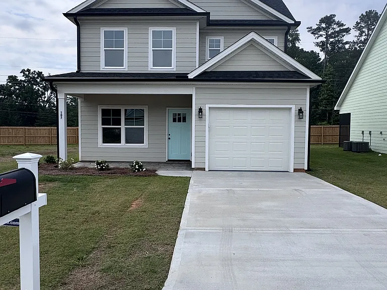 107 Kalyn Ct — Photo 1